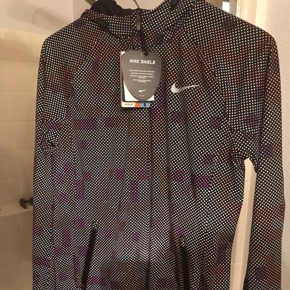 Nike Shield Storm Fit Running Jacket